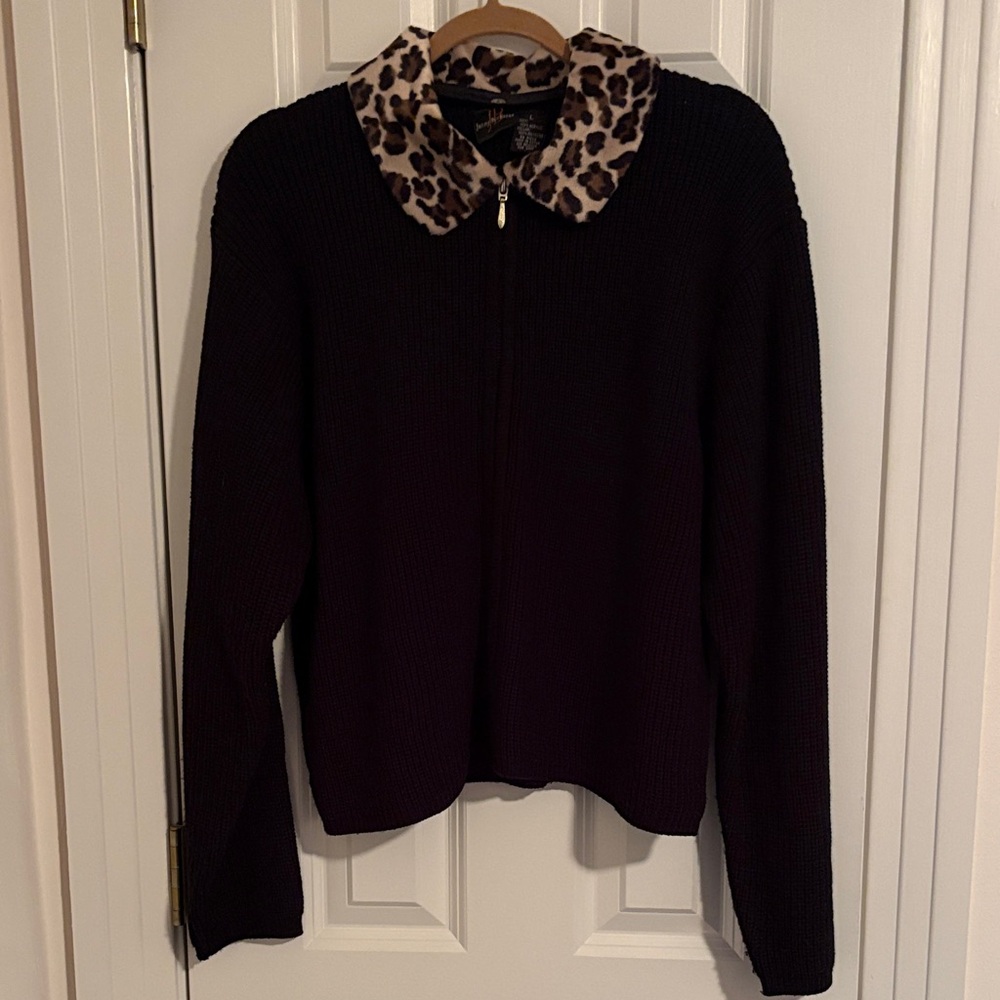 Jenny Buchanan Leopard Collar Black Zip-Front Women’s Sweater
